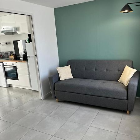 Ker Mawen Apartment ปอร์นิก ภายนอก รูปภาพ